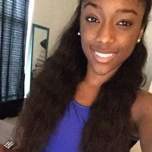 Meet your Posher, Brittany